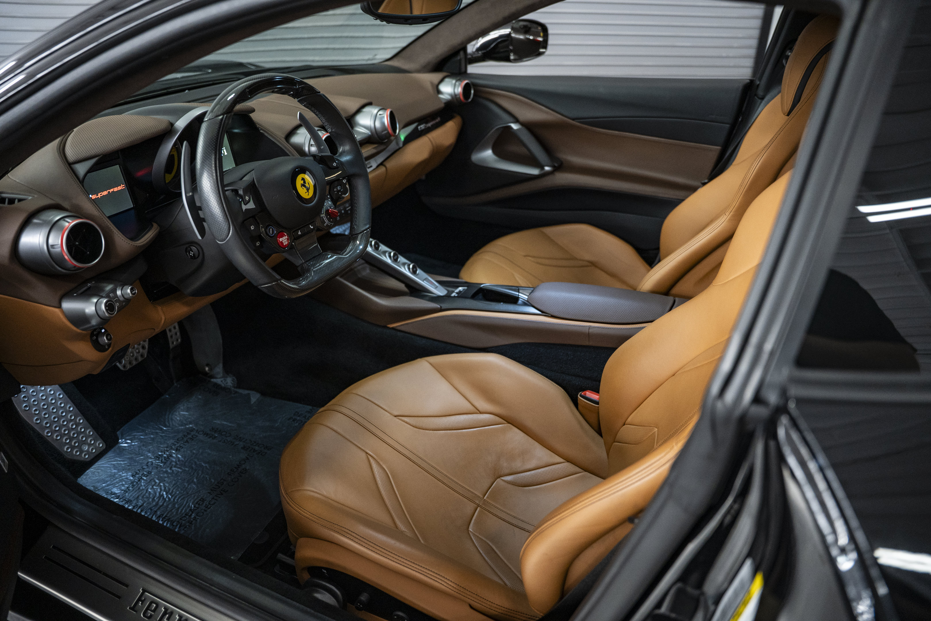 Used 2019 Ferrari 812 Superfast RWD image 26