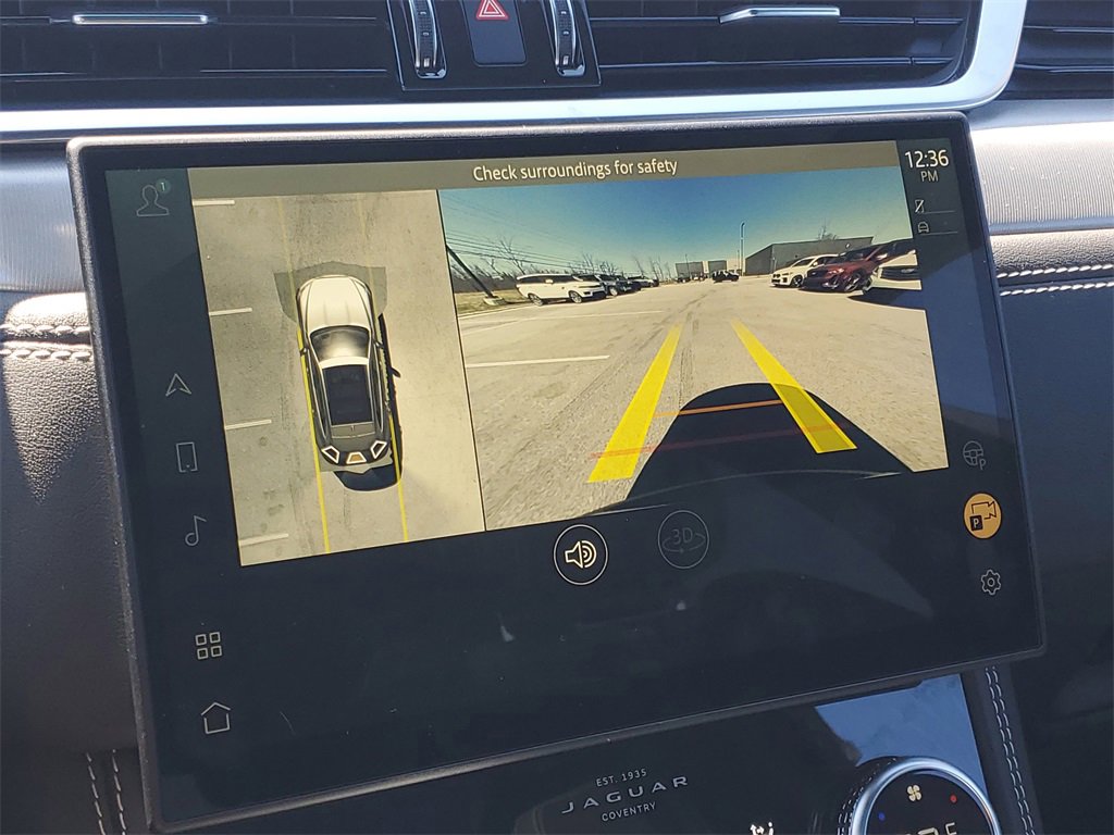 New 2025 Jaguar F-PACE R-Dynamic S image 22