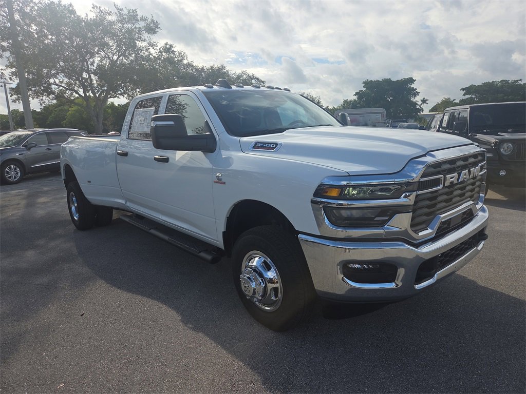 New 2026 RAM 3500 Tradesman image 2