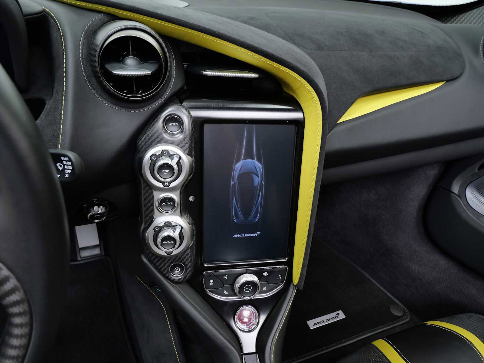 Used 2022 McLaren 720S Spider image 22