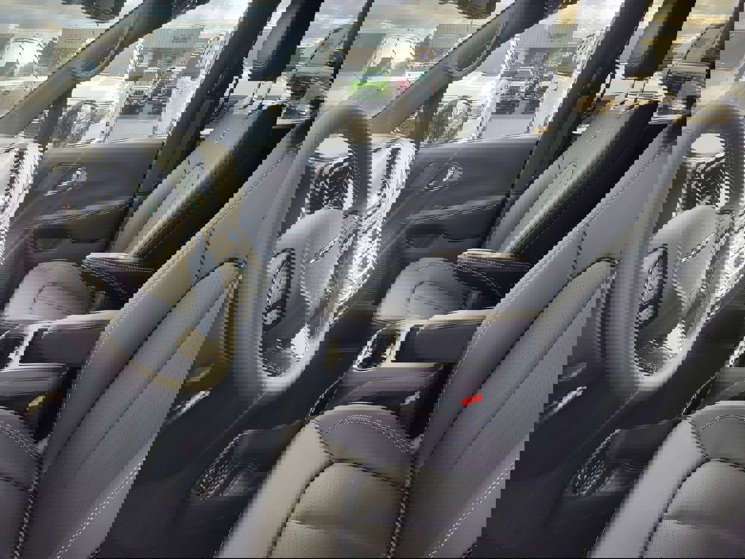 New 2026 Chrysler Pacifica Select image 6