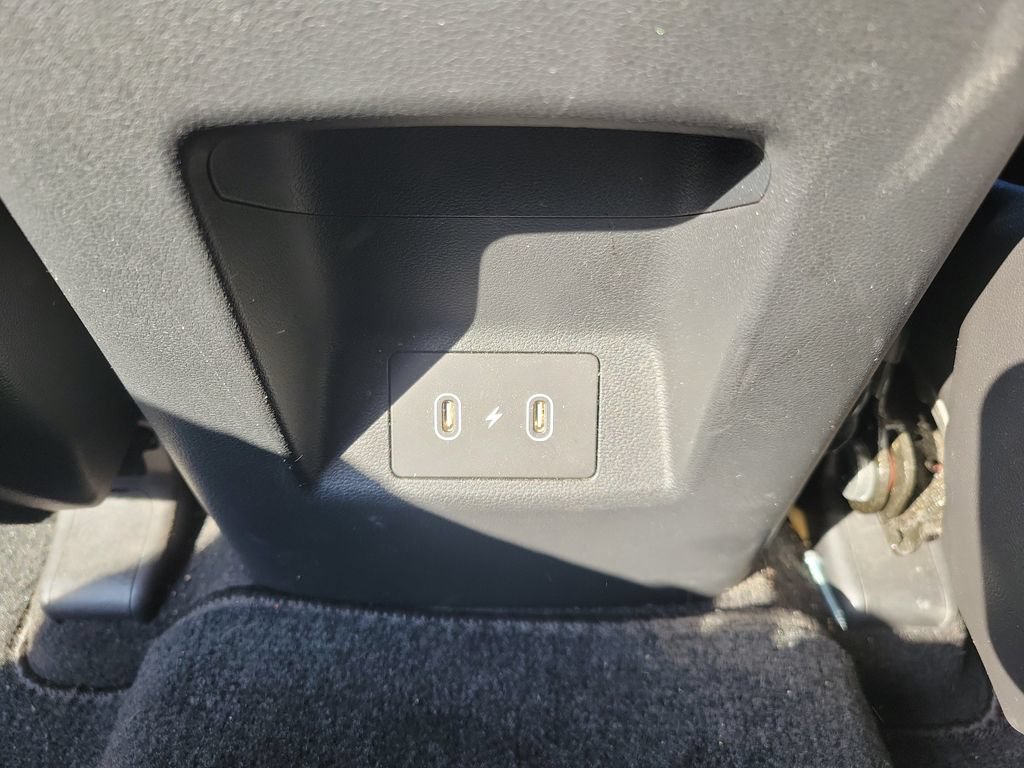 Used 2025 Hyundai Tucson SE FWD image 15