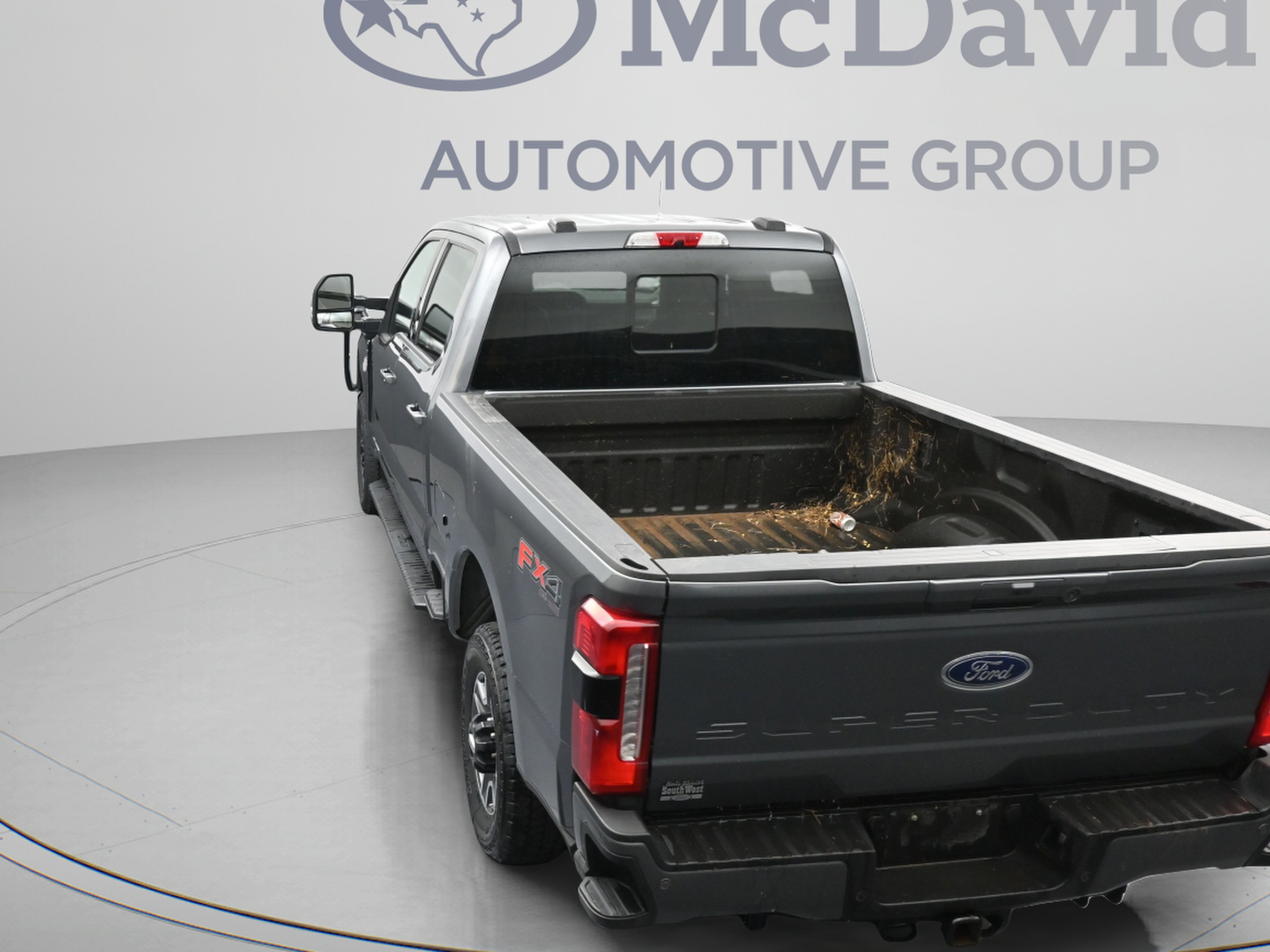 Used 2024 Ford F250 Lariat w/ Lariat Ultimate Package AWD/4WD image 37
