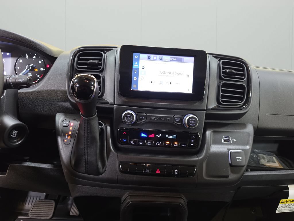 New 2026 RAM ProMaster 3500 w/ Convenience Group FWD image 19