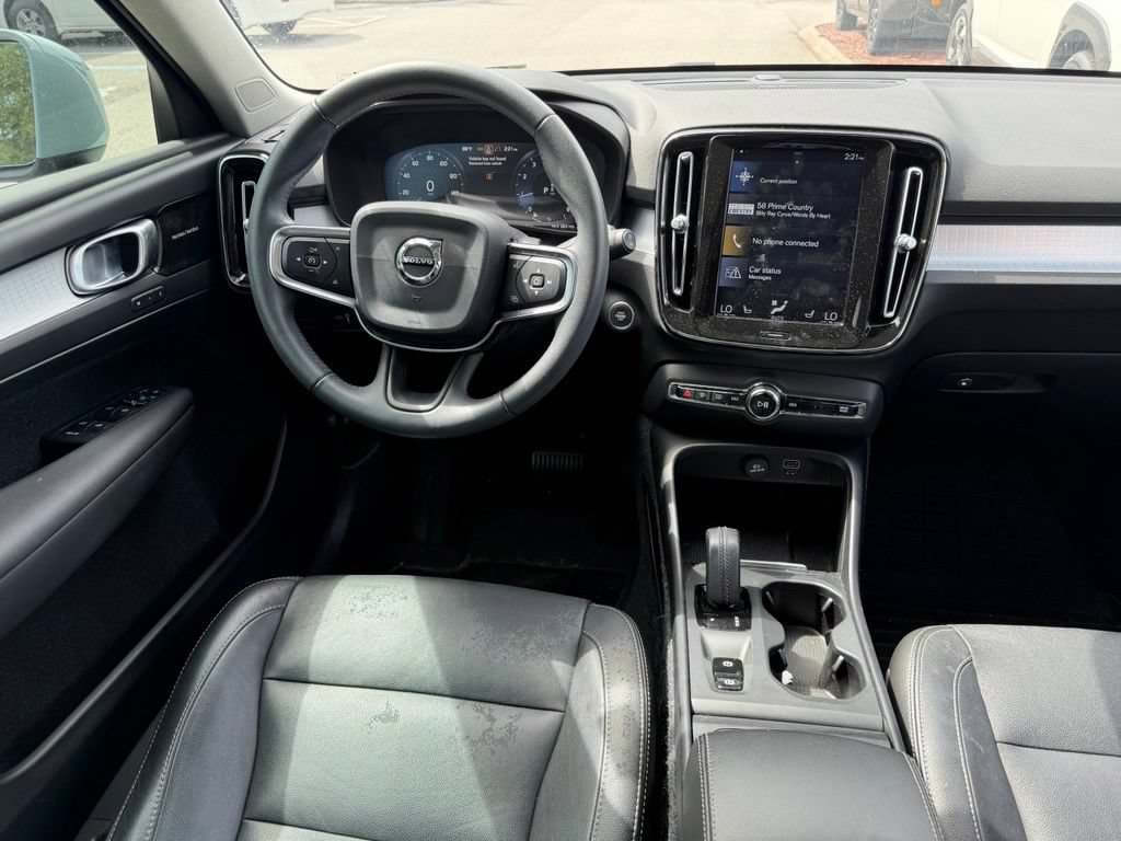 Used 2019 Volvo XC40 T5 Momentum AWD/4WD image 20