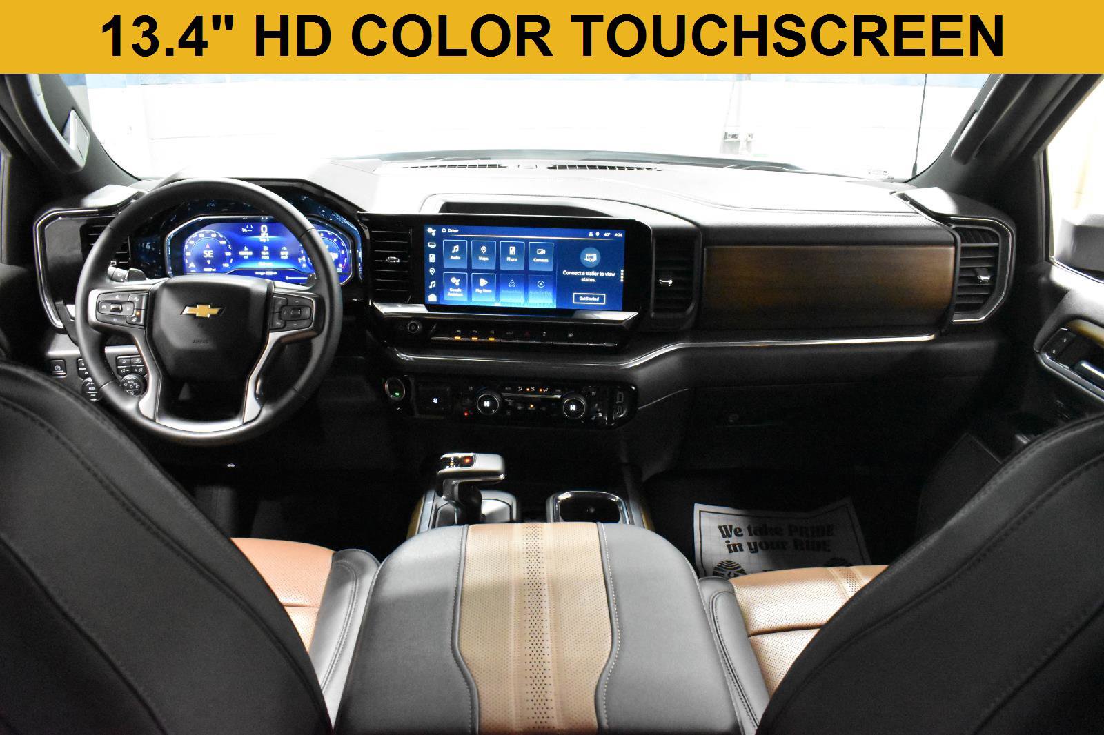 Used 2023 Chevrolet Silverado 1500 High Country w/ Max Trailering Package image 2