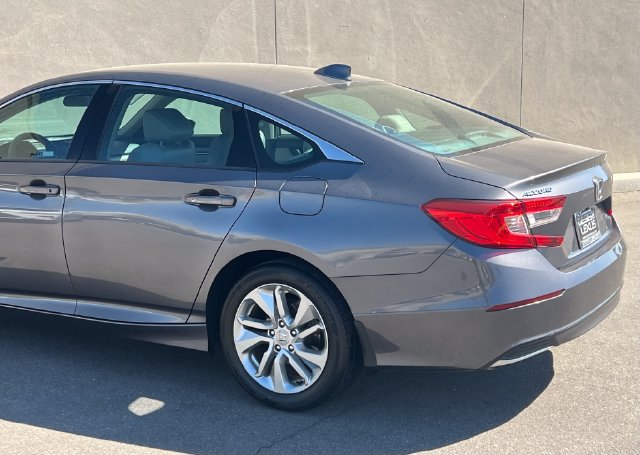 Used 2020 Honda Accord LX image 7