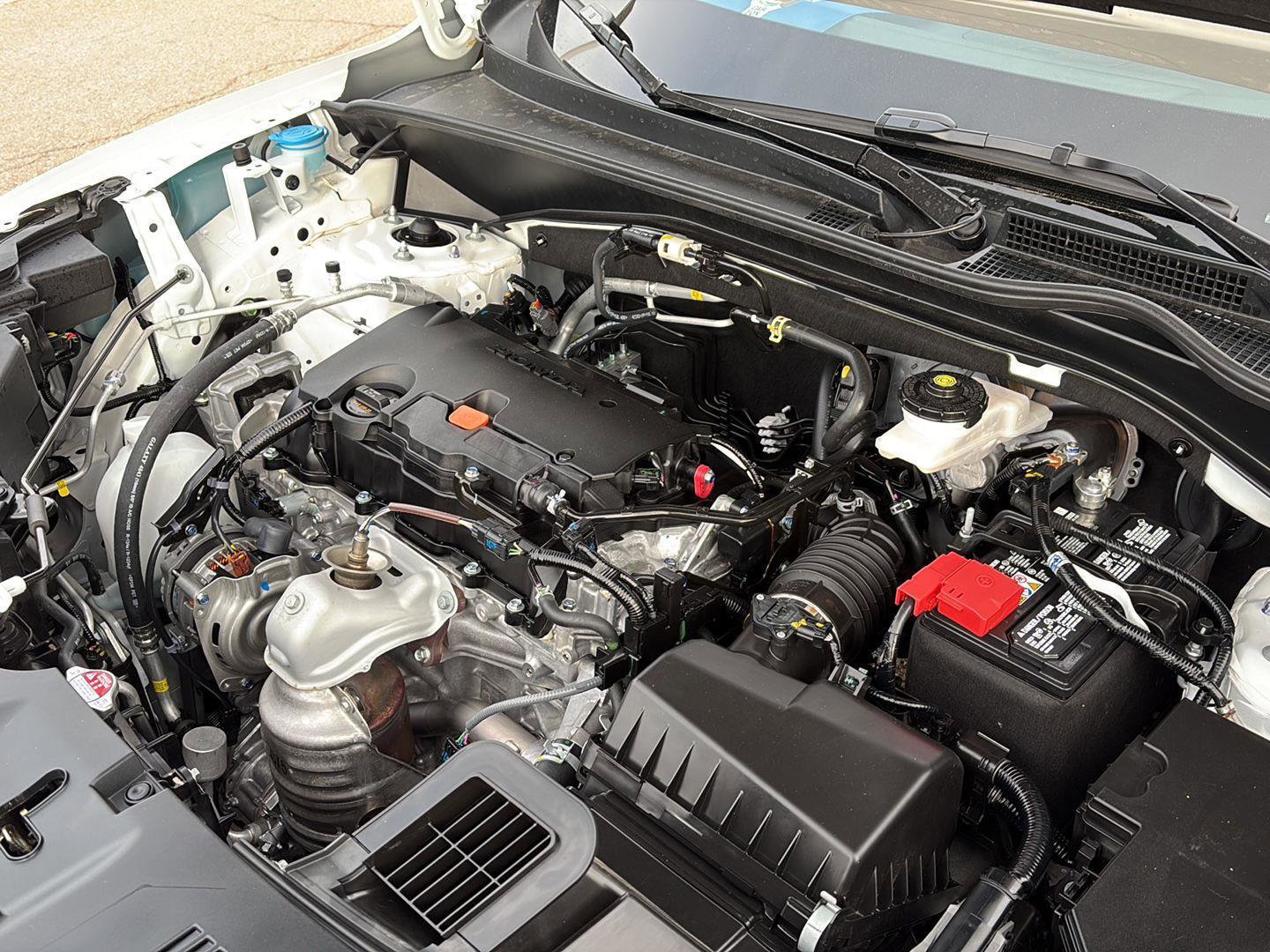 Certified 2025 Honda HR-V Sport image 9