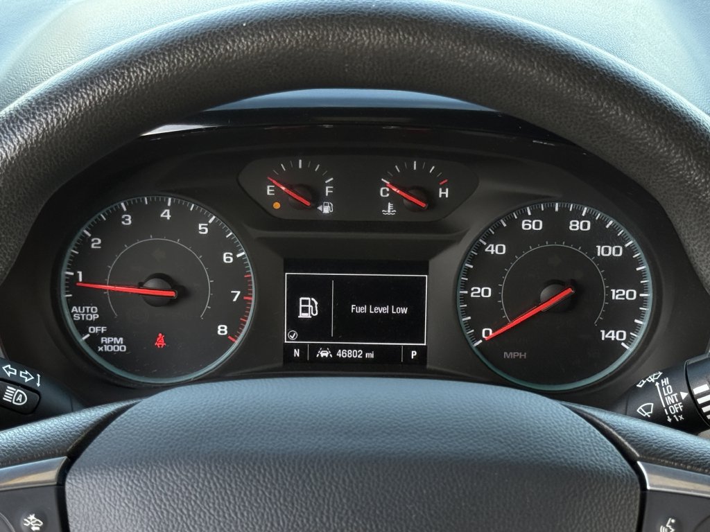 Used 2023 Chevrolet Traverse LS FWD image 15