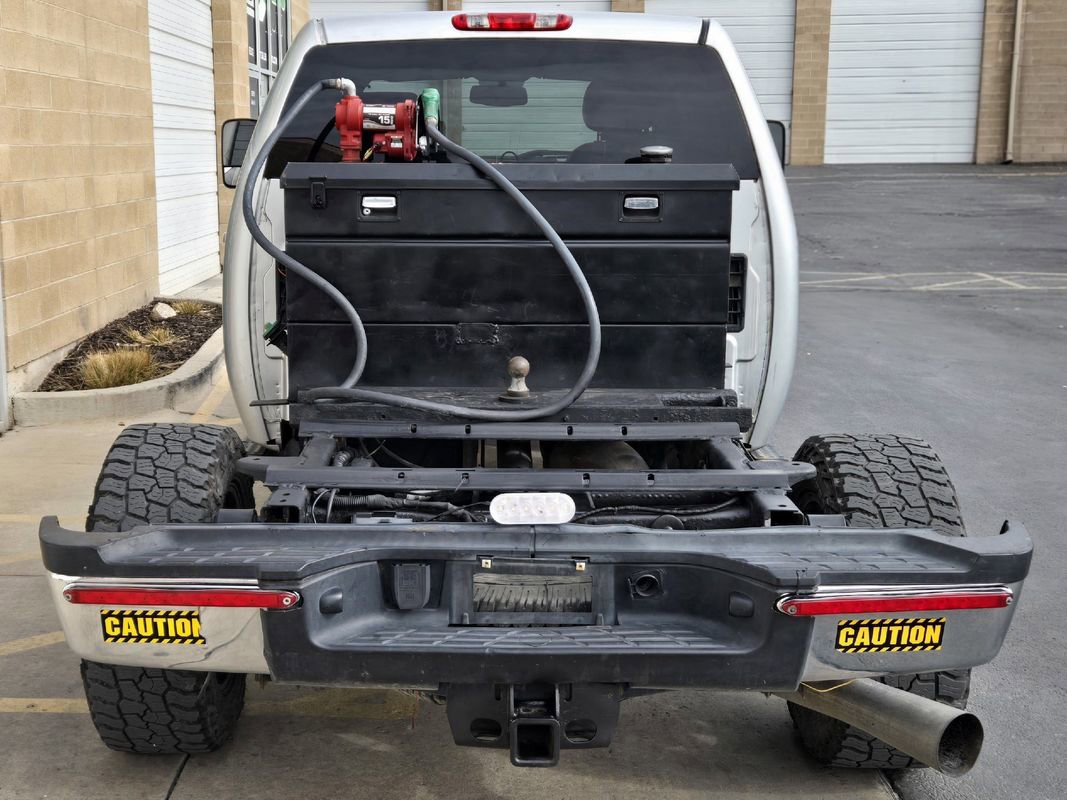 Used 2014 GMC Sierra 2500 SLT w/ Suspension Package, Off-Road image 4