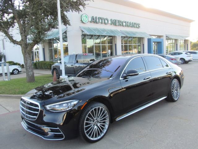 Used 2023 Mercedes-Benz S 580 4MATIC Sedan image 2
