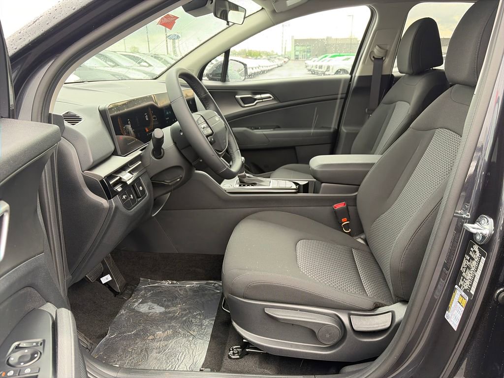 New 2026 Kia Sportage LX AWD/4WD image 14