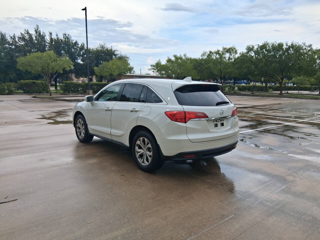Used 2013 Acura RDX w/ Technology Package FWD image 4
