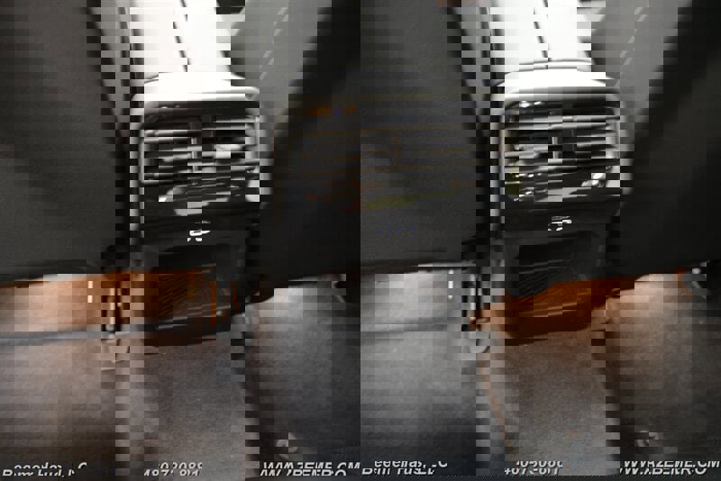 Used 2026 BMW 530i w/ M Sport Package image 25