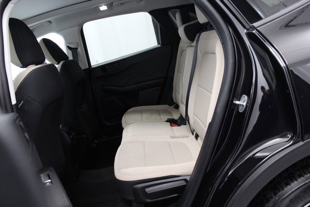Used 2022 Ford Escape SE w/ SE Sport Appearance Package AWD/4WD image 22