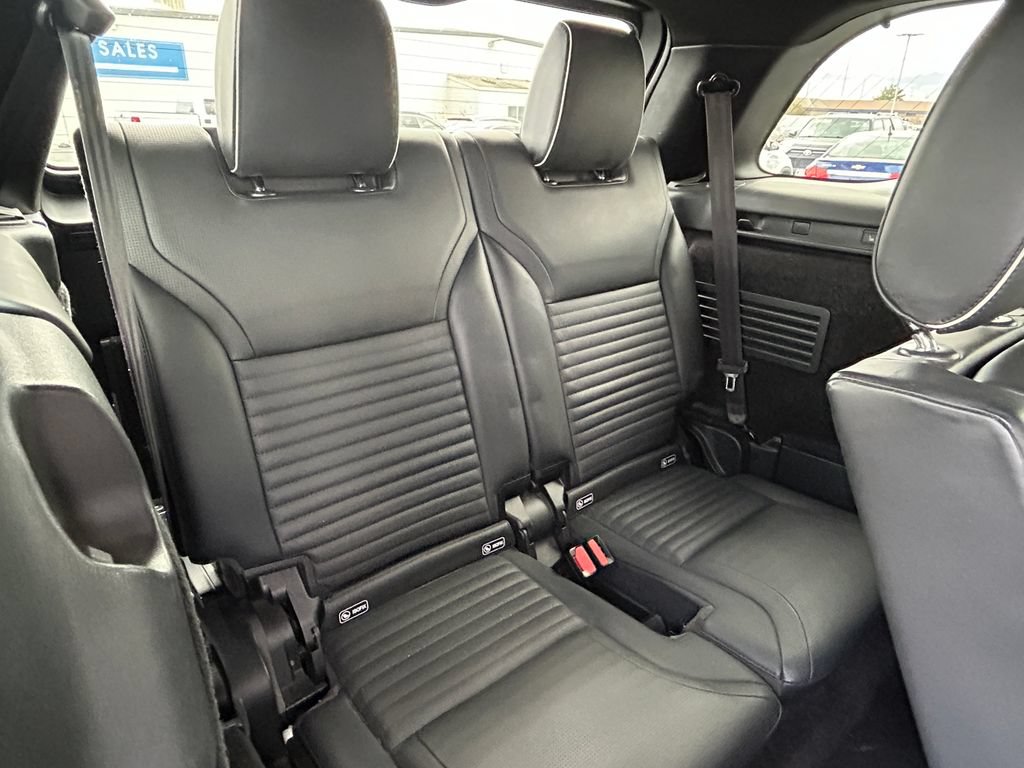 Used 2020 Land Rover Discovery HSE Luxury AWD/4WD image 37
