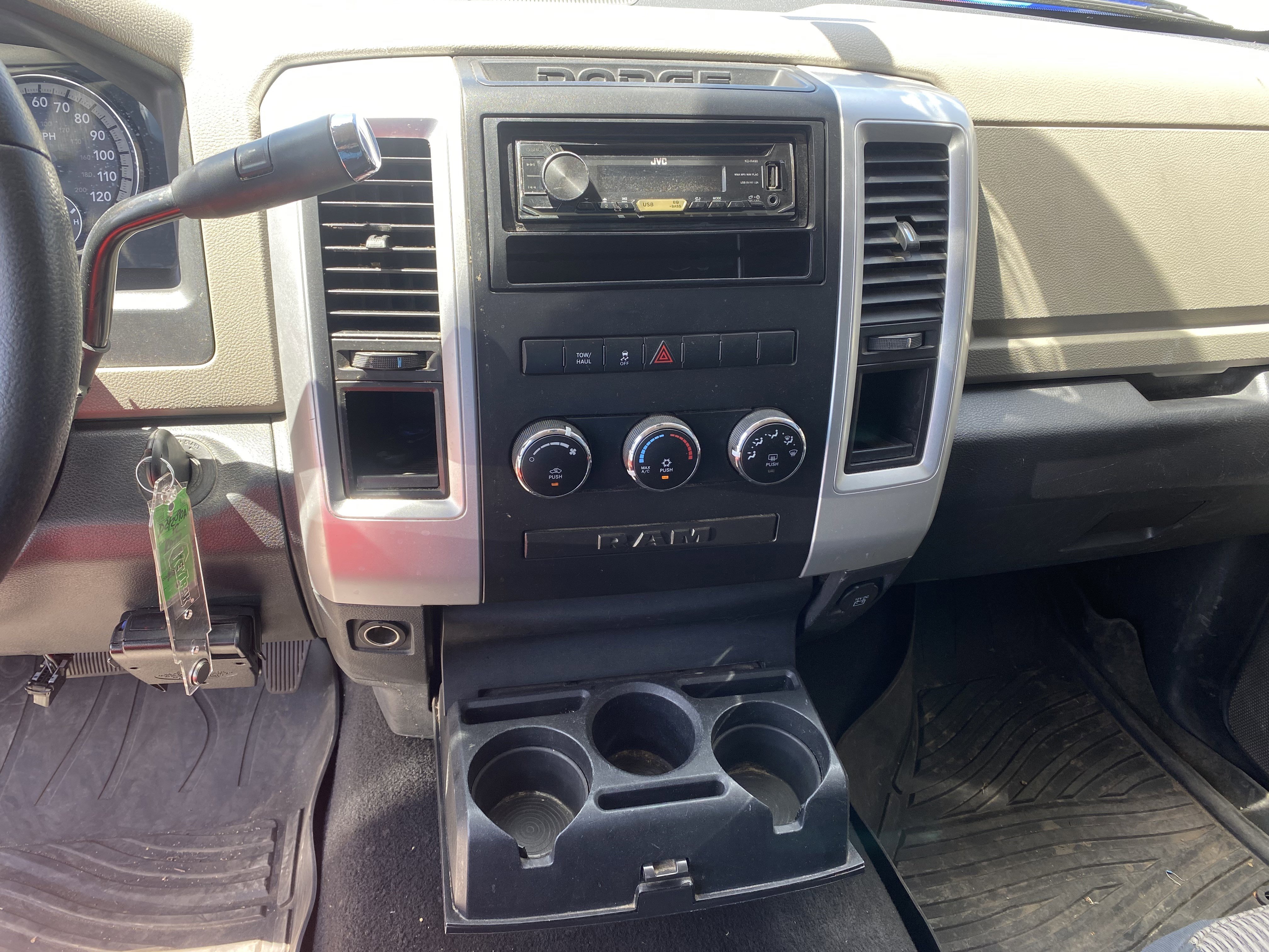 Used 2012 RAM 1500 Classic SLT RWD image 13