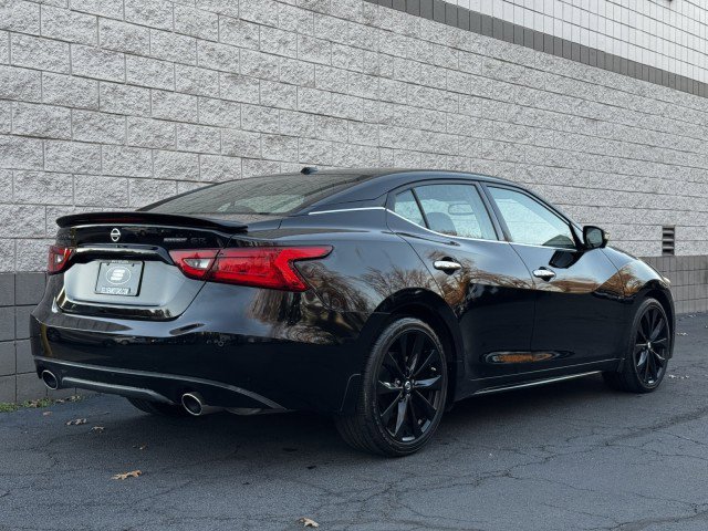 Used 2018 Nissan Maxima SR w/ Midnight Edition image 3