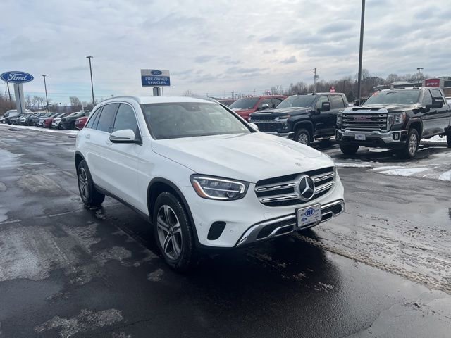 Used 2022 Mercedes-Benz GLC 300 4MATIC image 3