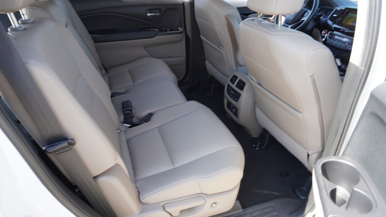Used 2022 Honda Pilot Touring image 32