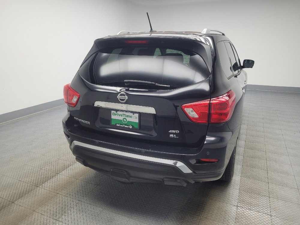 Used 2017 Nissan Pathfinder SL image 7