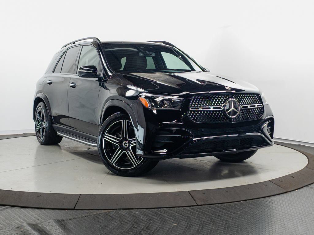 Used 2026 Mercedes-Benz GLE 450 4MATIC w/ Driver Assistance Package image 1