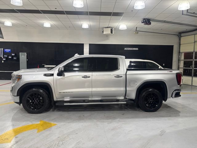 Used 2022 GMC Sierra 1500 SLT w/ SLT Premium Package AWD/4WD image 5