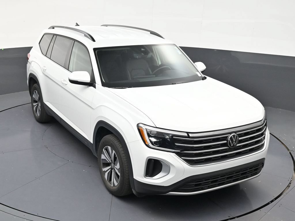Used 2025 Volkswagen Atlas SE FWD image 18