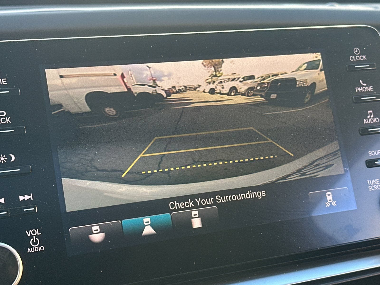 Used 2018 Honda Accord EX-L image 18