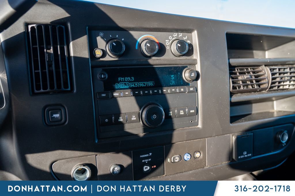 Used 2023 GMC Savana 2500 w/ Driver Convenience Package image 8