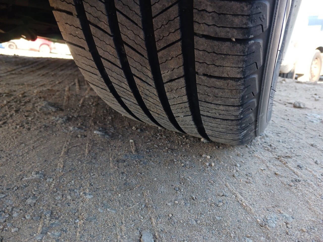 Used 2013 INFINITI G37 Journey w/ Premium Pkg image 10