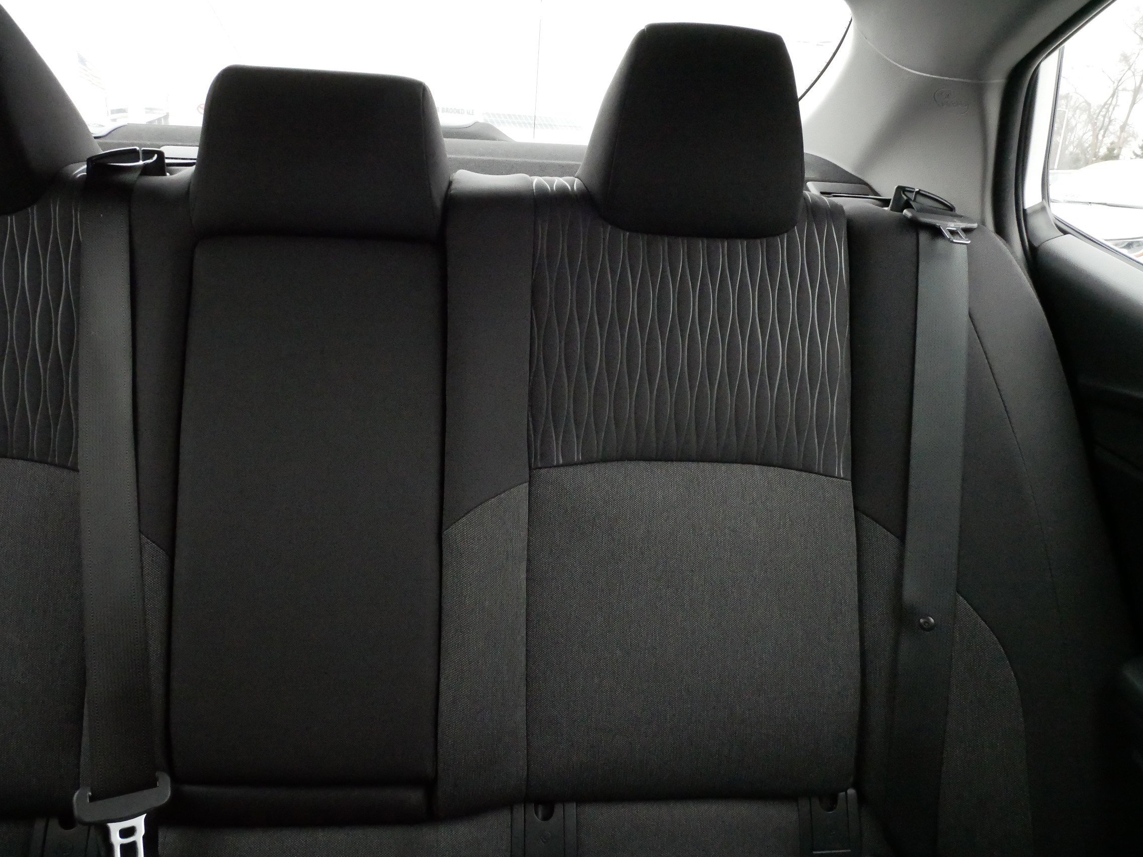 Used 2025 Toyota Camry LE FWD image 11