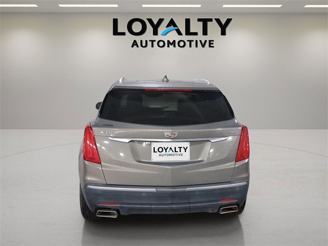 Used 2018 Cadillac XT5 Luxury w/ Driver Awareness Package image 4