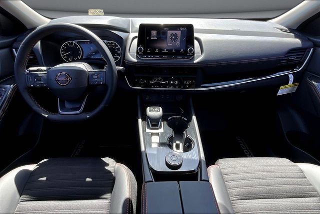 New 2026 Nissan Rogue SV image 5
