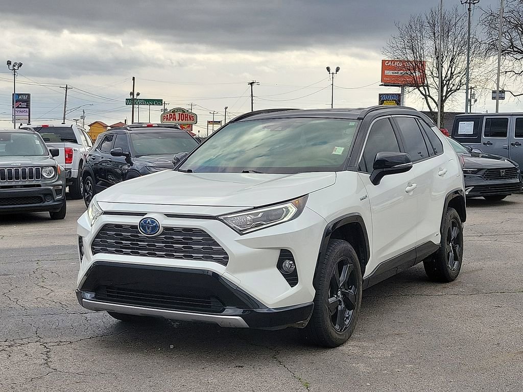 Used 2019 Toyota RAV4 XSE w/ XSE Weather Package image 2
