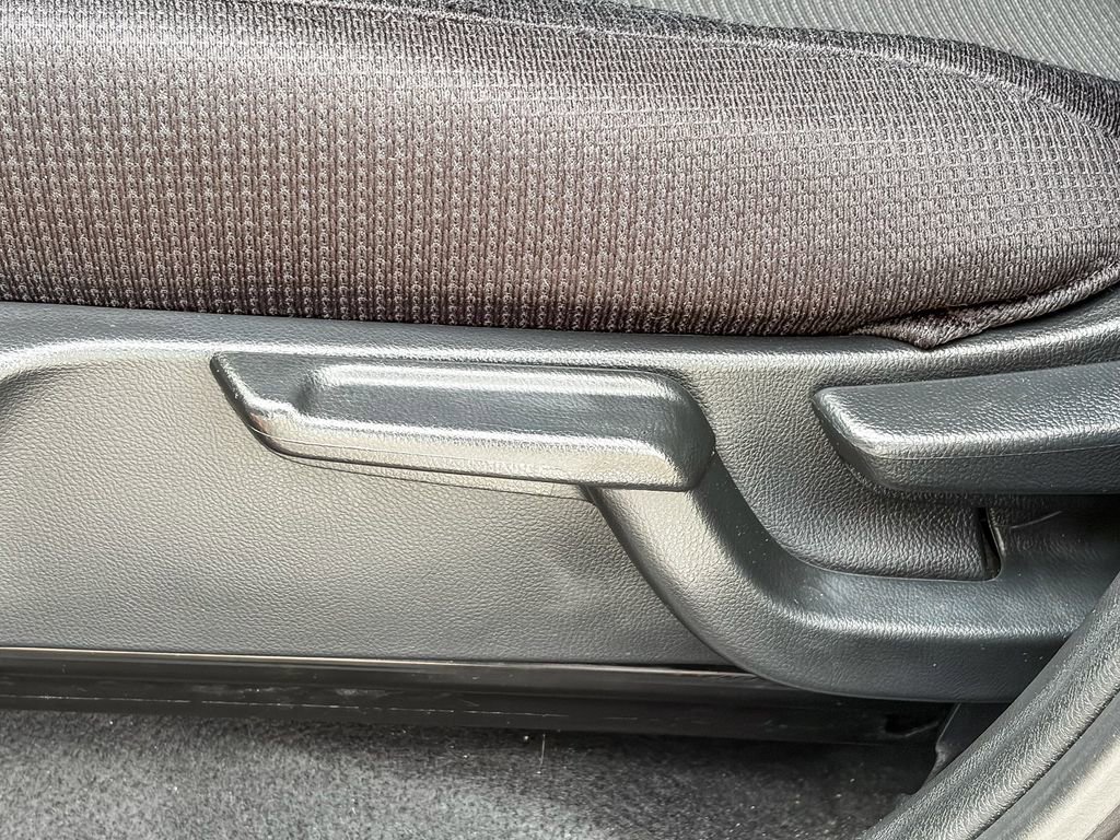 Used 2022 Honda HR-V Sport image 45