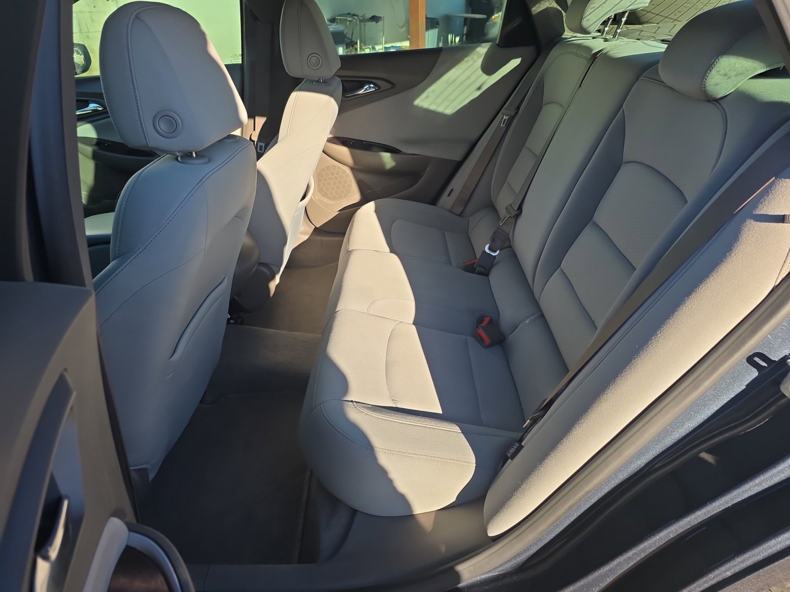 Used 2020 Chevrolet Malibu LS image 16