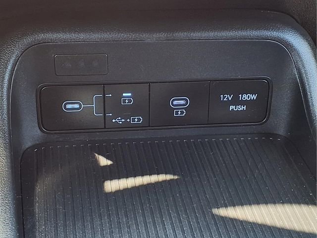 Used 2024 Hyundai Kona SE AWD/4WD image 16