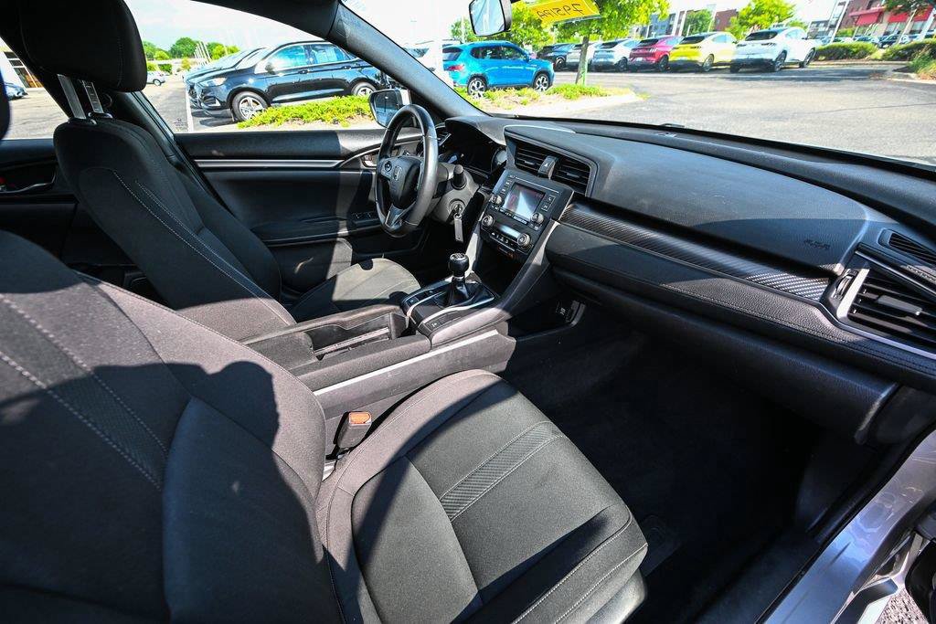 Used 2018 Honda Civic Sport image 23