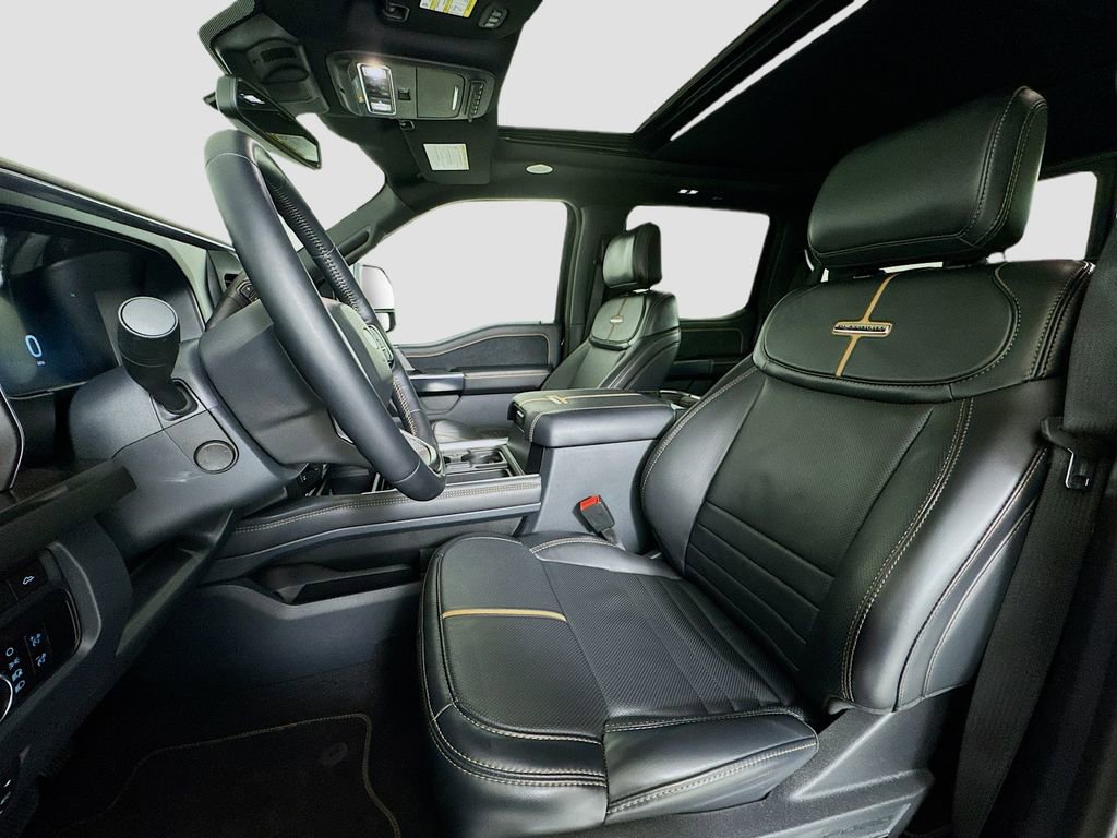 Used 2024 Ford F350 Platinum w/ FX4 Off-Road Package image 9