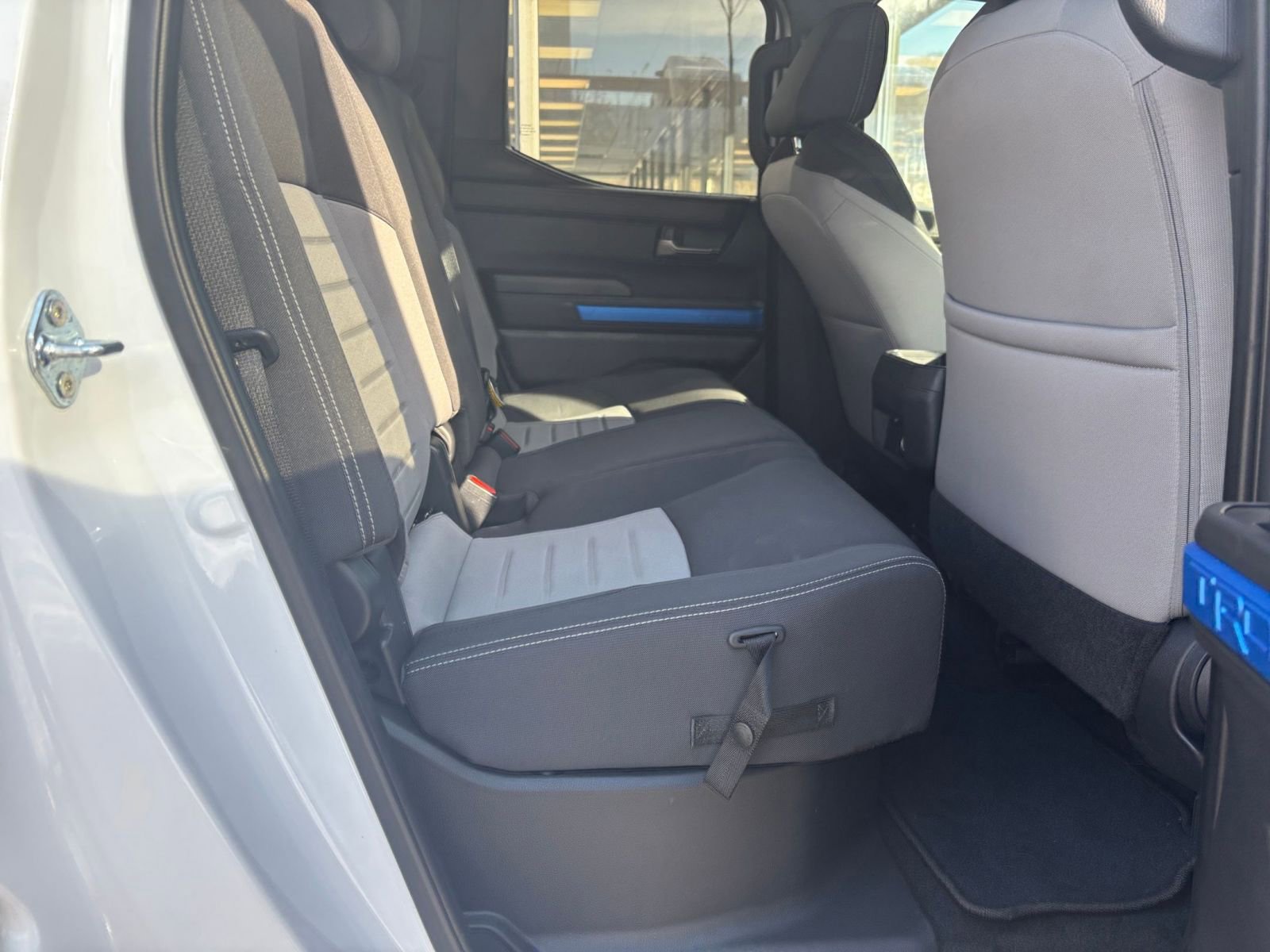 Used 2025 Toyota Tacoma TRD Off-Road image 37