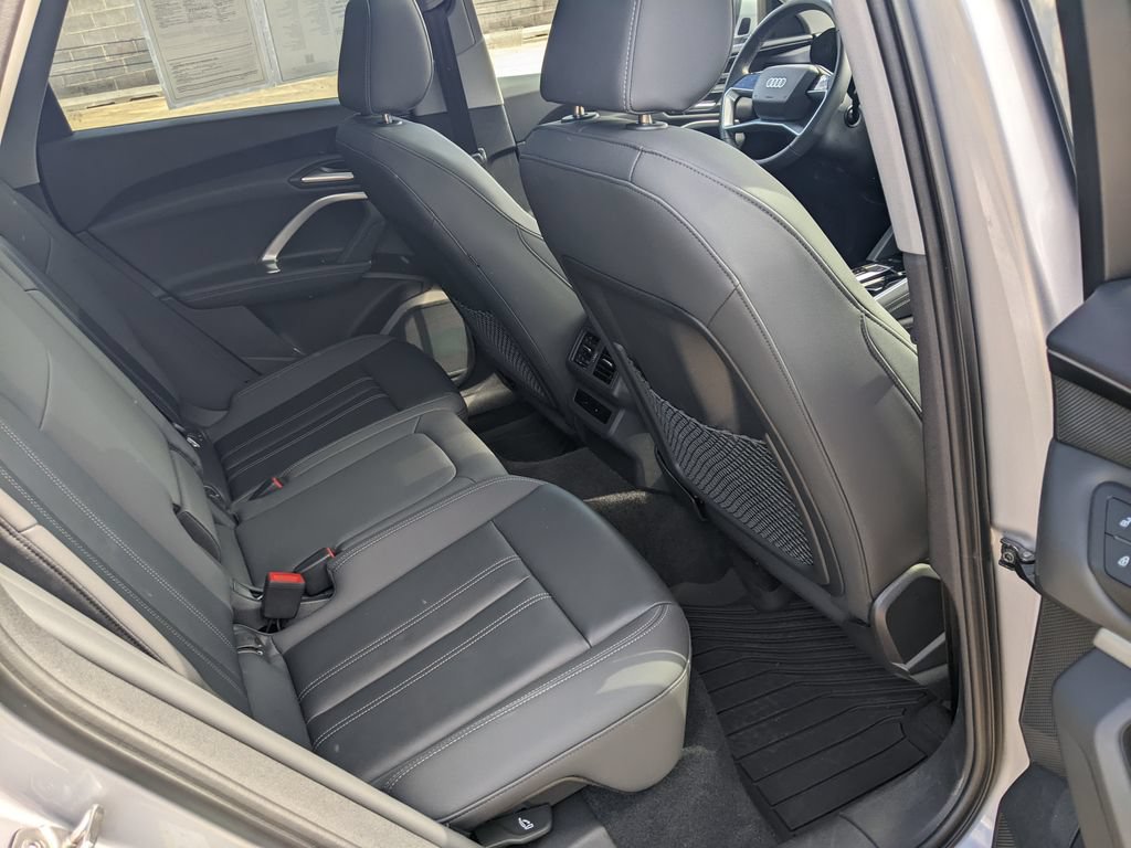 Used 2025 Audi Q5 Premium Plus w/ Premium Plus AWD/4WD image 25