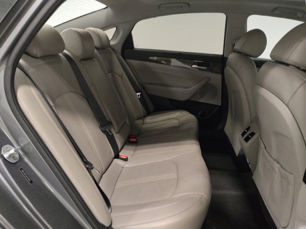 Used 2018 Hyundai Sonata Limited w/ Ultimate Package 07 FWD image 19
