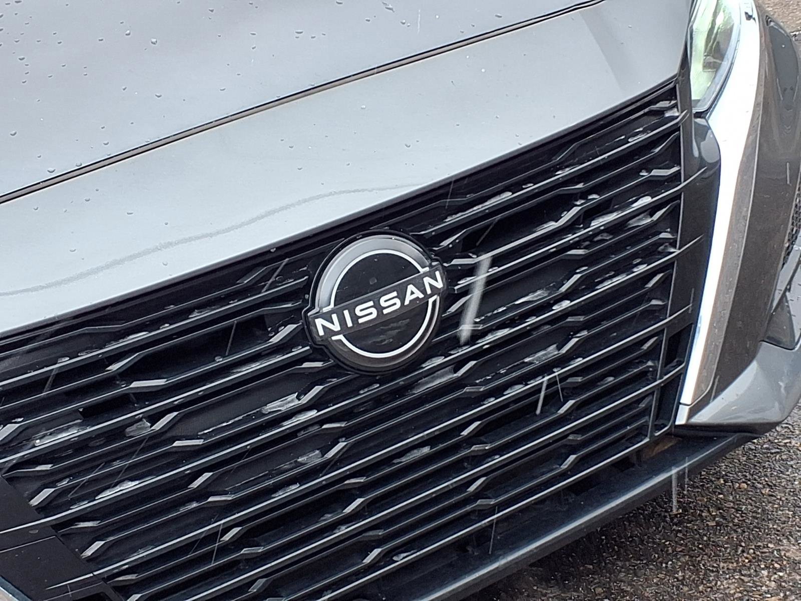 Used 2024 Nissan Altima 2.5 SV image 25