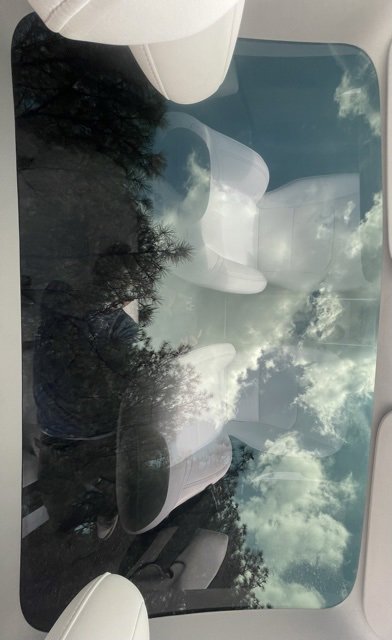 Used 2022 Tesla Model 3 Standard Range image 23