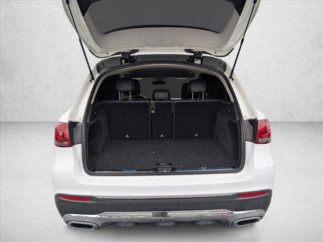 Used 2021 Mercedes-Benz GLC 300 image 6