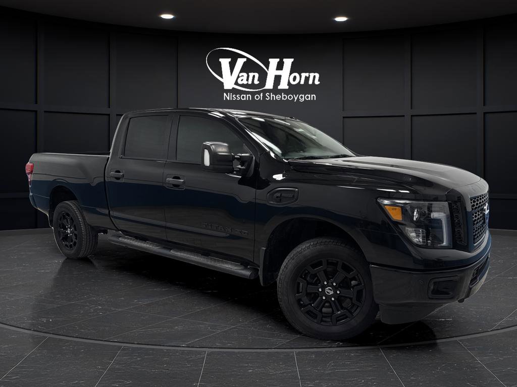 Used 2018 Nissan Titan SV w/ SV Convenience Package