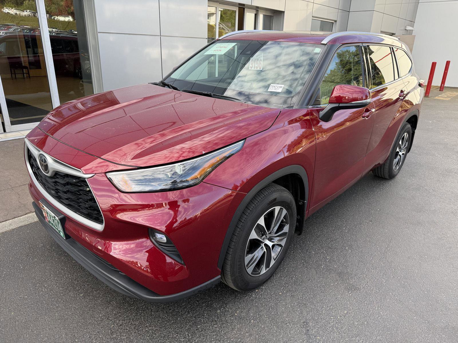 Used 2022 Toyota Highlander XLE