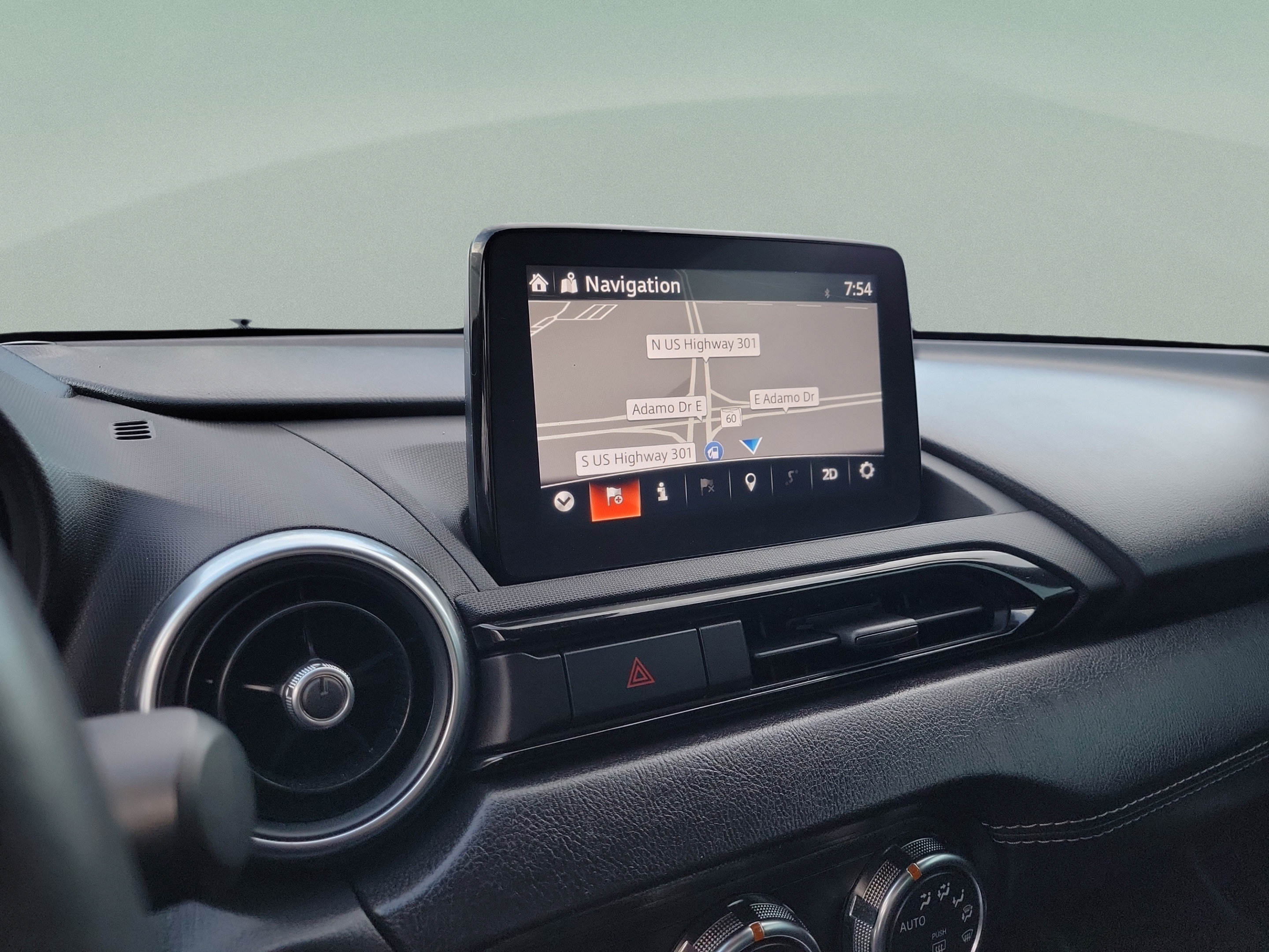 Used 2021 MAZDA MX-5 Miata RF Grand Touring RWD image 19