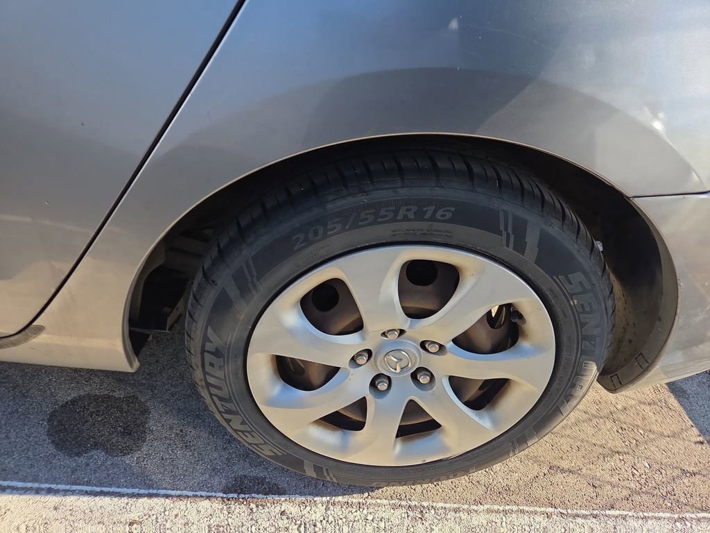 Used 2010 MAZDA MAZDA3 i Sport image 8